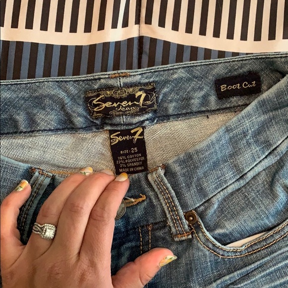 Seven7 Jeans - Picture 4 of 8